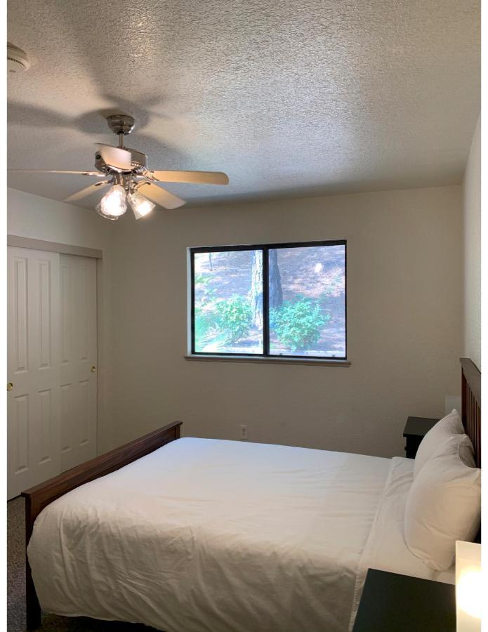 Mandala Springs Cobb Exterior foto