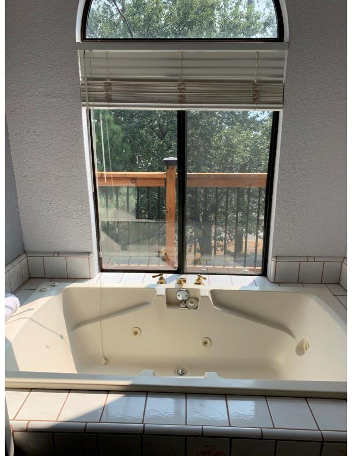 Mandala Springs Cobb Exterior foto